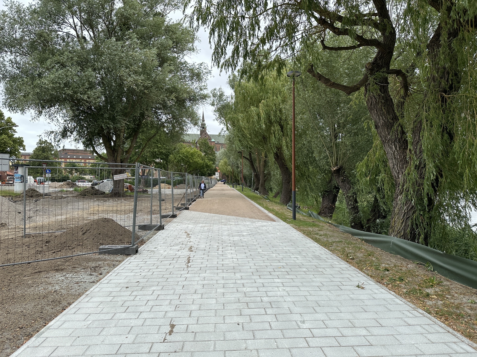 Weidendamm aus Richtung Karl-Marx-Straße Richtung Frankenwall